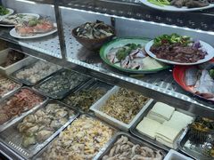 -超越海鲜屋(飞龙物业店)
