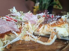 -Dragon Pizza•圆脸龙披萨·牛排餐厅