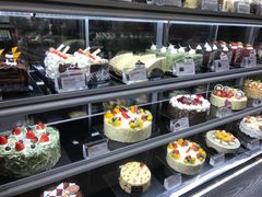 -85度C(生甜甜圈研究工坊·上海局门店)