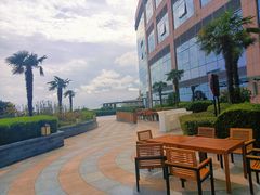 -山港凯悦酒店·BEBA海滩烧烤餐厅酒吧
