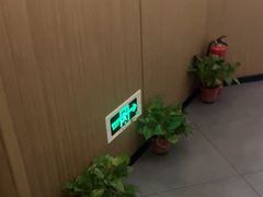 -耳湾躺式采耳SPA馆(保利五月花店)