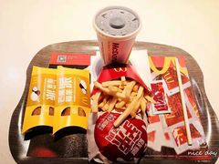 -麦当劳(世界城广场店)