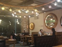 大堂-聚点串吧·北京烧烤(赵登禹路店)