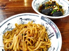 -黑白电视长沙小吃(美林M·LIVE天地东座店)