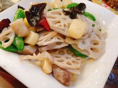 荷塘月色-烤肉季饭庄