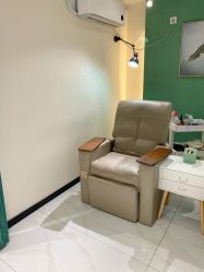 -纤纤玉手美甲美睫美容