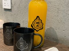 -蚝山·喷汽火山生蚝(前福路店)