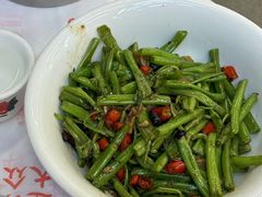 -堂瓦里·33年传统赣菜(第一街区店)