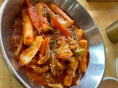 -牛信亭韩国料理·炭火烤肉(紫藤路店)
