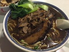 笋干扣肉面-民间老鸡汤面馆(中山北路店)