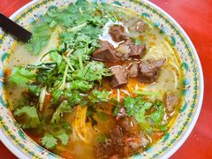 -金杨拉面王小吃面馆·牛三宝面·红烧牛肉粉