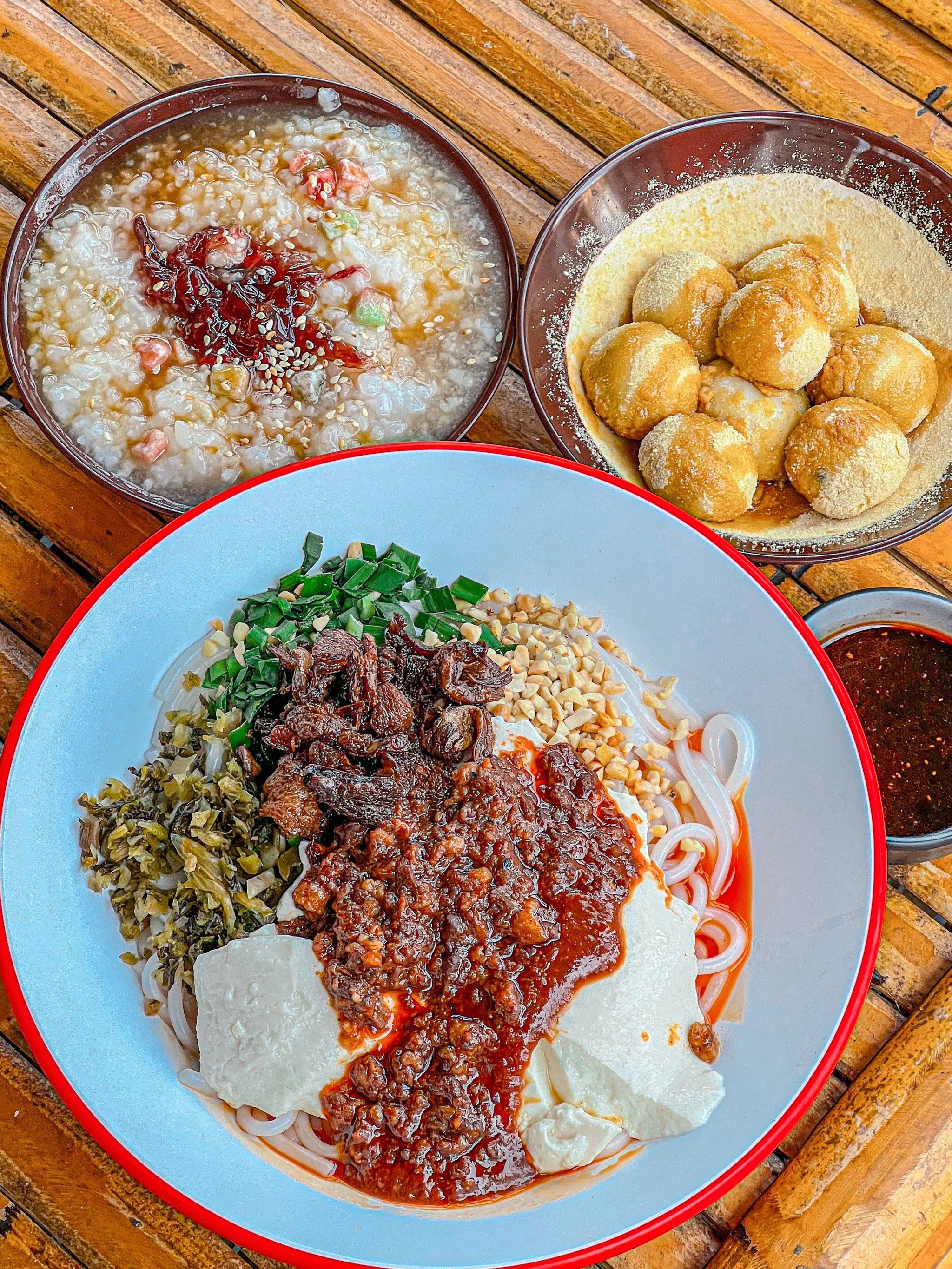 在大悦城的米线街吃到了昆明豆花米线的天花板6015