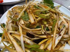 -山河屯铁锅炖·非遗东北菜(南山店)