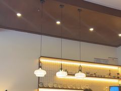 -Café Monson