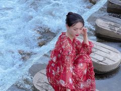 -燕子河大峡谷天坑仙境