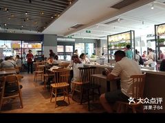 -肯德基(叠彩店)