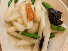 甜豆云耳炒山药-鹿港小镇(黄金店)