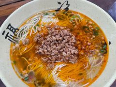 辣肉面-吾介小籠館