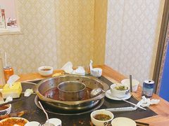 -金鼎雪山牦牛杂火锅(理县总店)