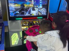 -爱玩嘉年华(龙湖曲江天街店)