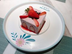 草莓外交官-蜜桃花开·中西融合菜E&W(南长街店)