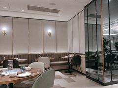 -港丽餐厅(杭大店)