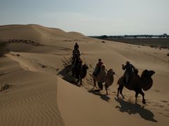 -亿利库布其七星湖沙漠生态旅游区