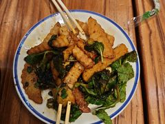 -云阿蛮云南生烫牛肉米线(奉贤路店)