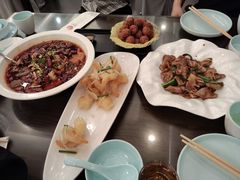 -鸿运楼烤鸭店(天桥店)