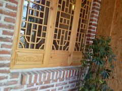 -闯关东东北农家菜(崂山石老人店)