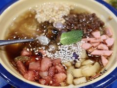 红糖冰粉-马路边边串串香(双井直营店)