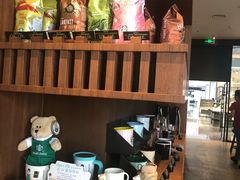零售区-星巴克(杭州湖滨银泰E区店)