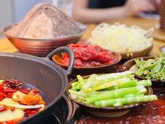 -赵美丽·重庆社区火锅·直营店(火车东站·中豪国际店)