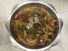 -刘一锅筋头巴脑(新民街店)