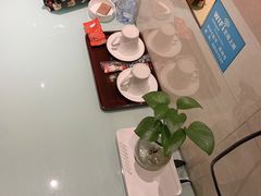-肯定精品酒店(南京龙江地铁站省妇幼保健院南门店)