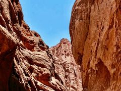 -天山神秘大峡谷