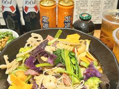 -万记麻辣烫国展总店