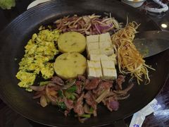 -丁姨妈贵州臭豆腐烙锅(甲秀楼店)