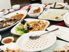 -洁神饭庄·海鲜·青岛菜·30年老字号(五四广场店)