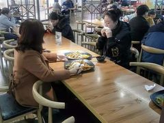 -王府井奥莱临潼小镇(临潼店)