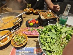 -贵厨酸汤牛肉(小十字店)