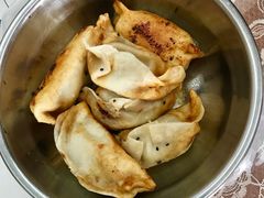 -胖子锅贴(双阳路111弄店)