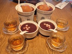 -草窝烤鸭·新京菜(振华广场店)