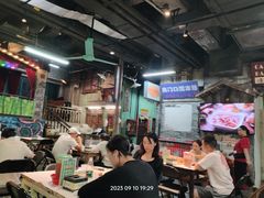 -老长沙龙虾馆·聚会餐厅(白石洲店)