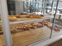 -焙丽拾光(麦凯乐直营店)