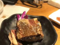-仨仨米炭火烤肉