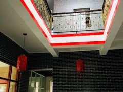 -微山岛春天里酒家