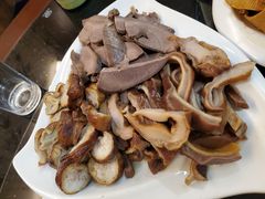 熏肚拼熏肠-张包铺(关东古巷店)