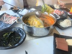 -呷哺呷哺 黄金牧场 (中发百旺店)
