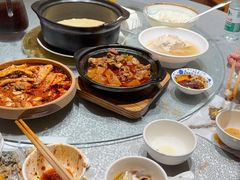 -土砂锅生态山庄·非遗砂锅雅鱼